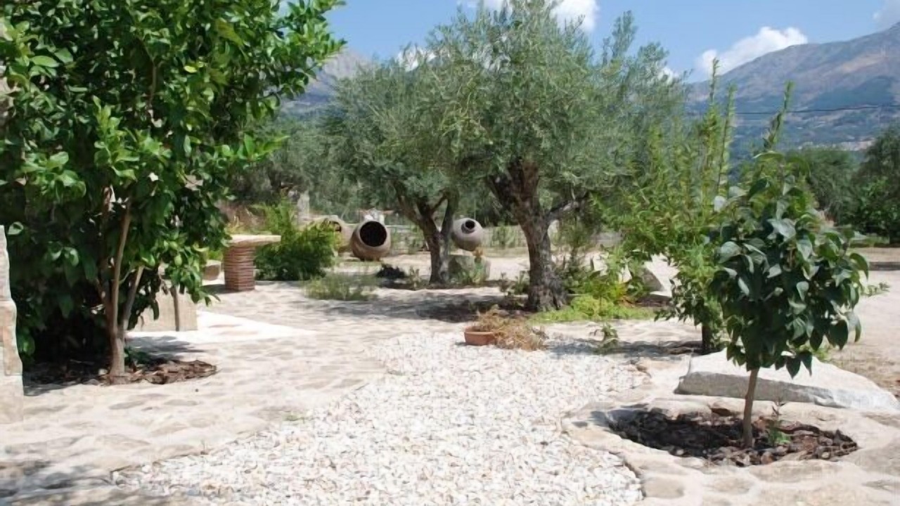 Photo of Outdoor in Mombeltran