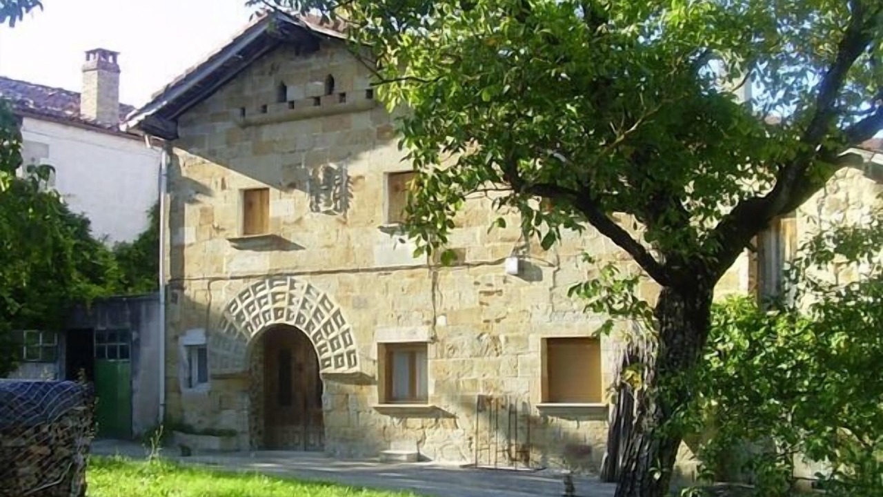 Photo of Outdoor in Bakaiku