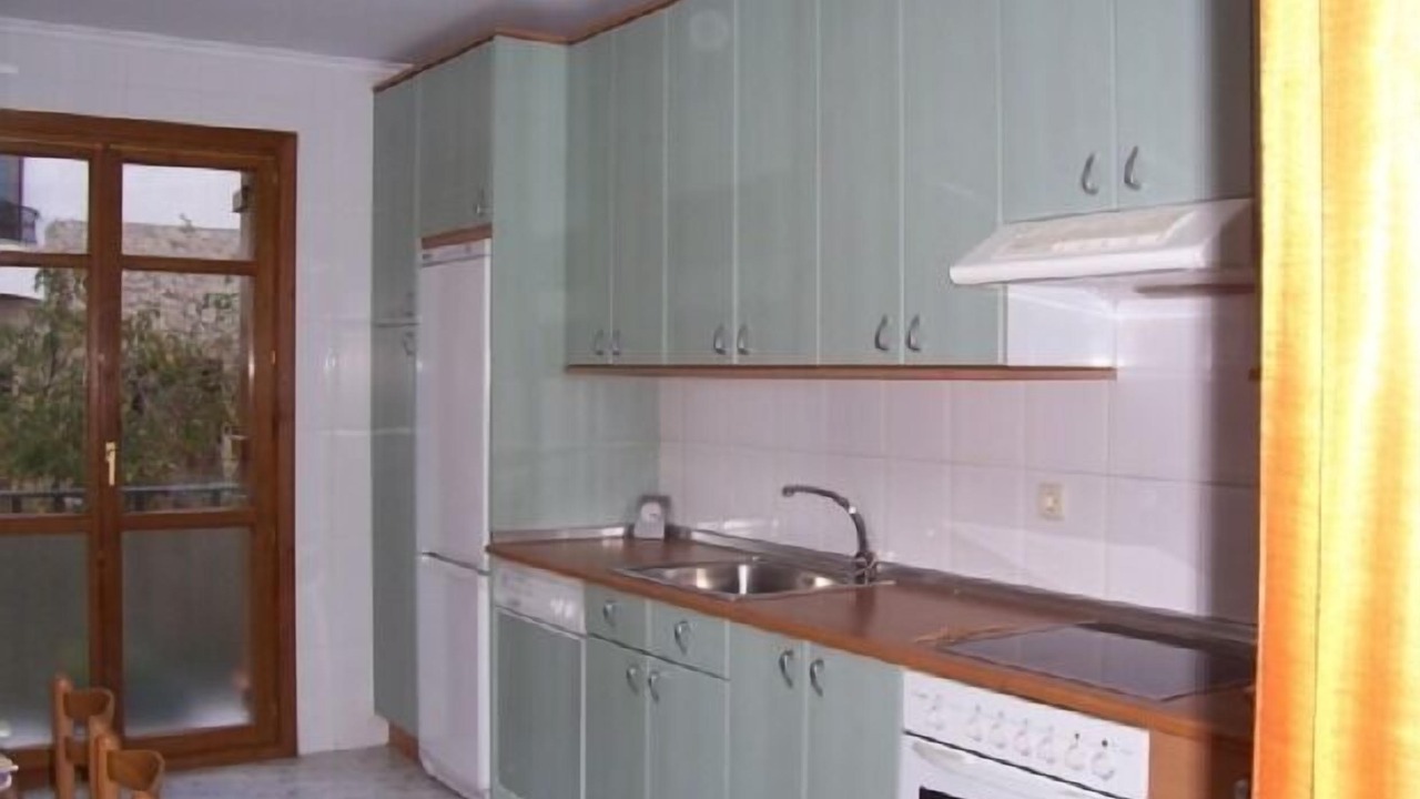 Photo of Kitchen in Bakaiku
