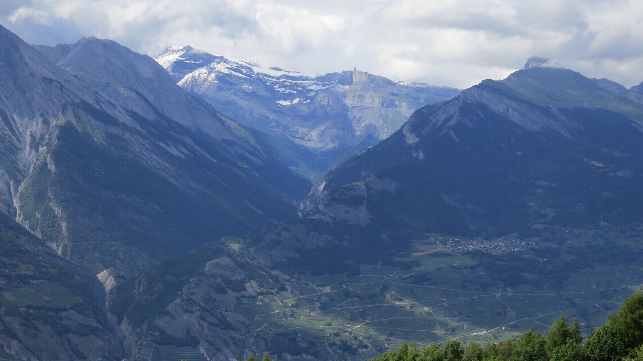 Photo of Others in Saint-Pierre-de-Clages