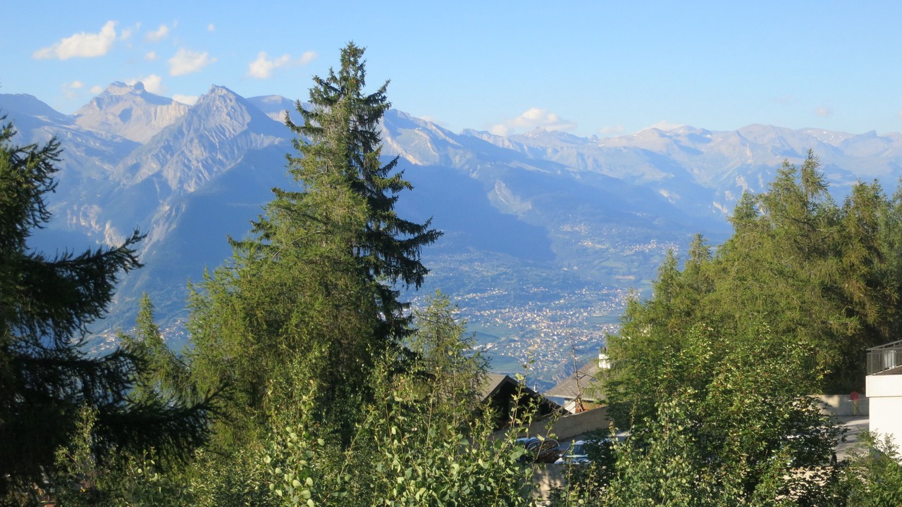 Photo of Outdoor in Saint-Pierre-de-Clages