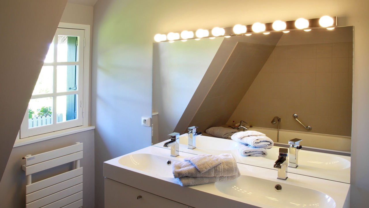 Photo of Bathroom in Tourgeville