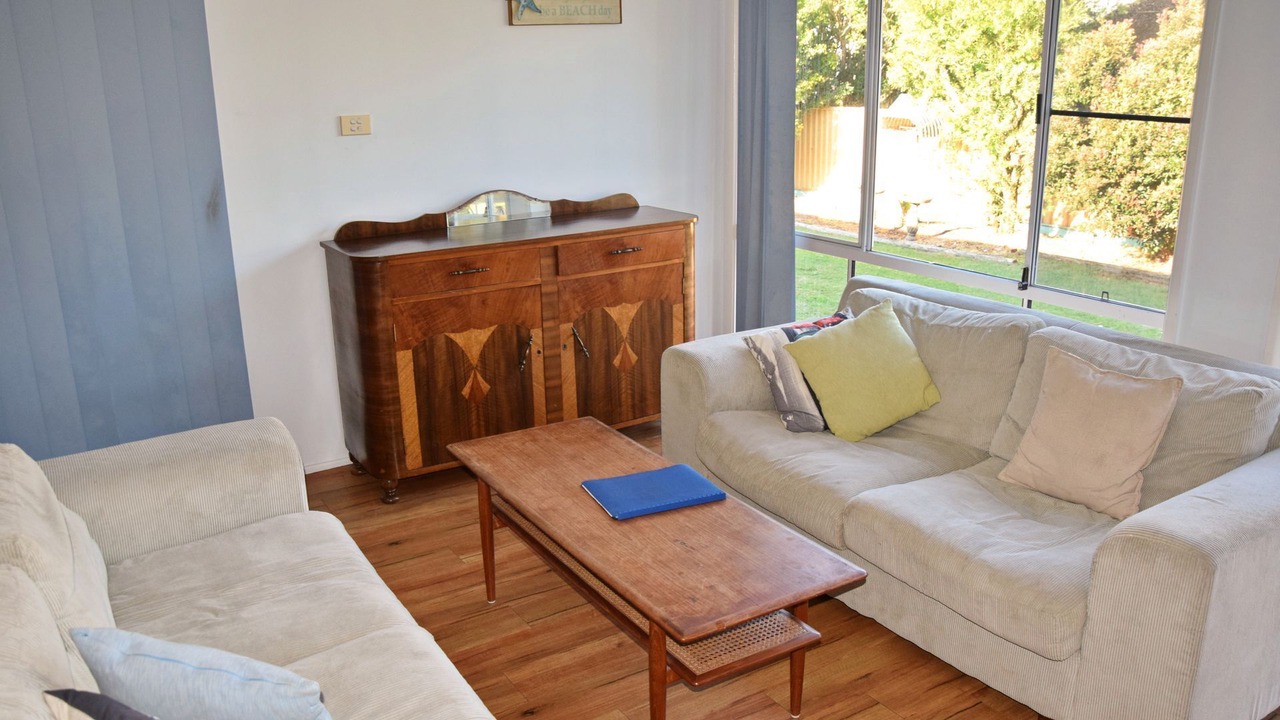 Photo of Others in Hat Head