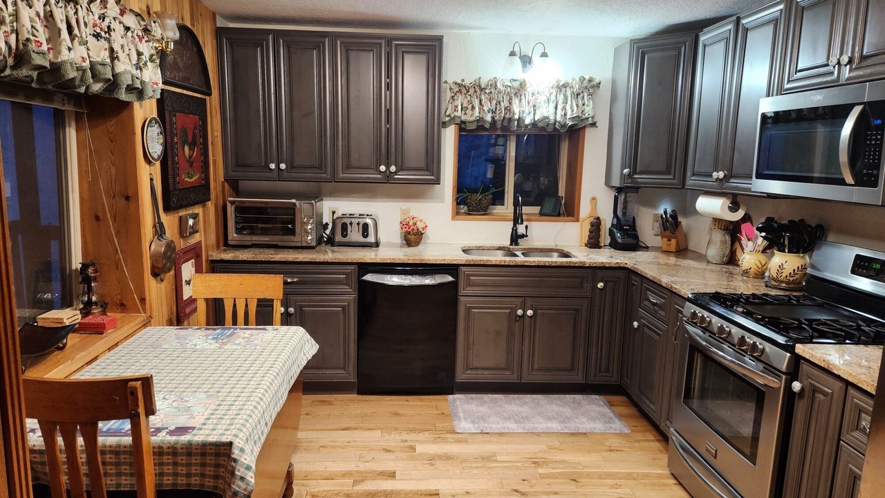 Photo of Others in Featherville