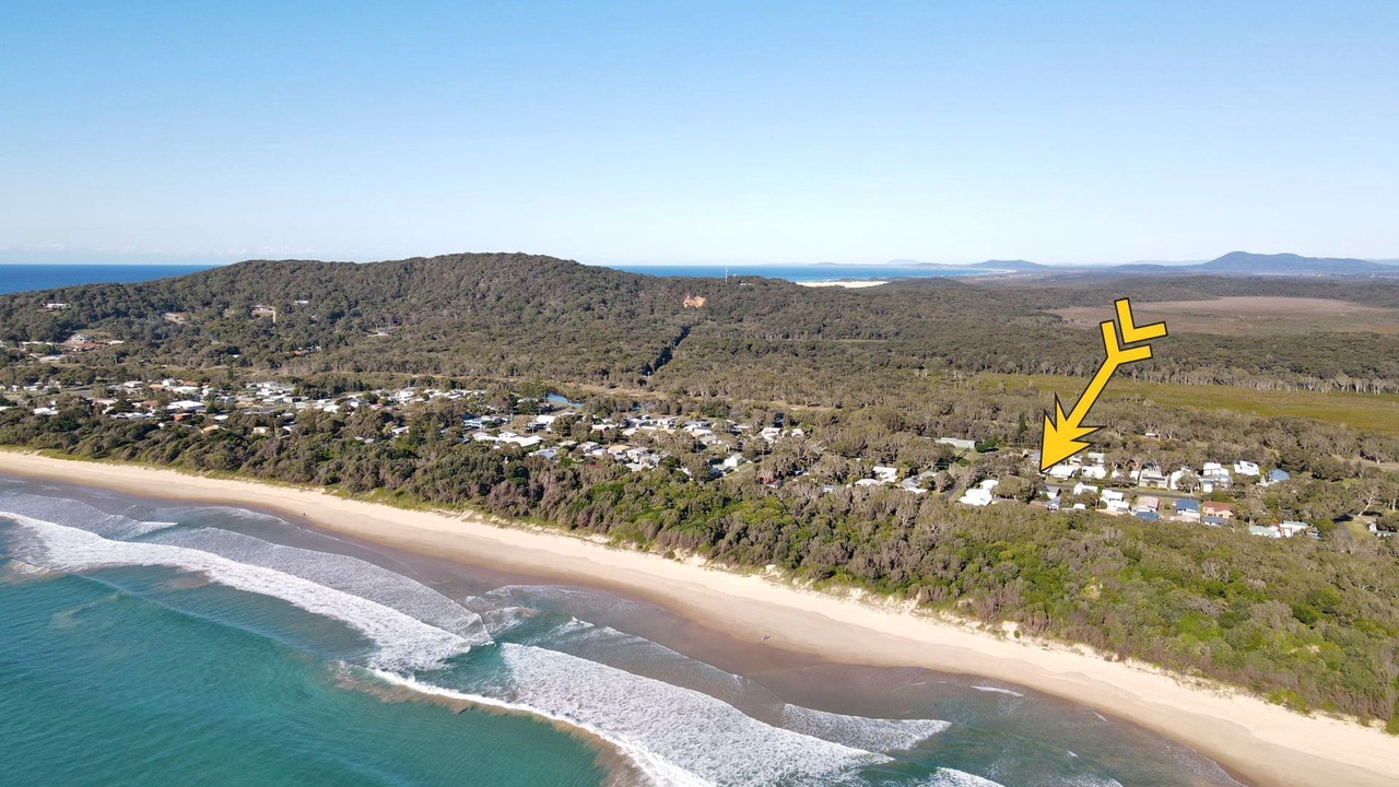 Photo of Others in Hat Head