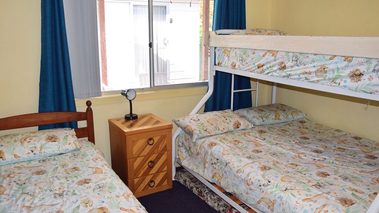 Photo of Others in Hat Head