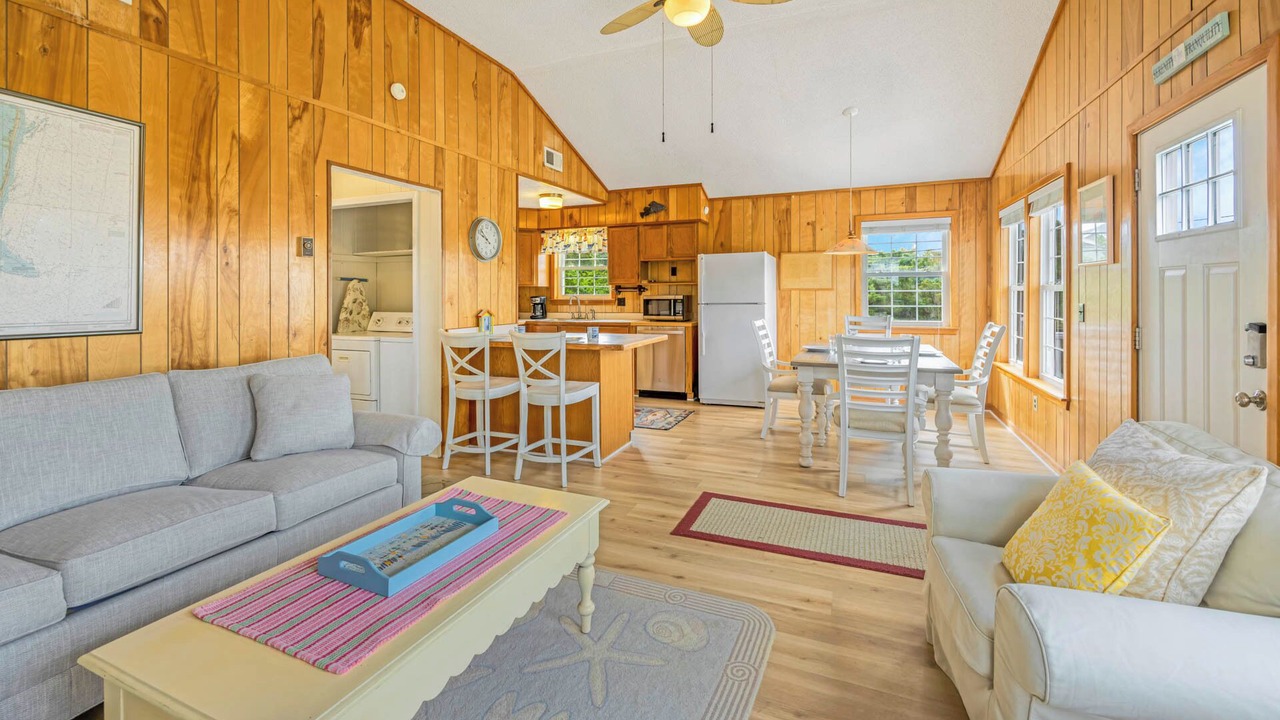 Photo of Bedroom in Avon