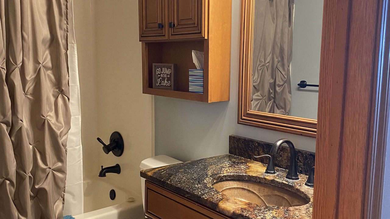 Photo of Bathroom in Willmar