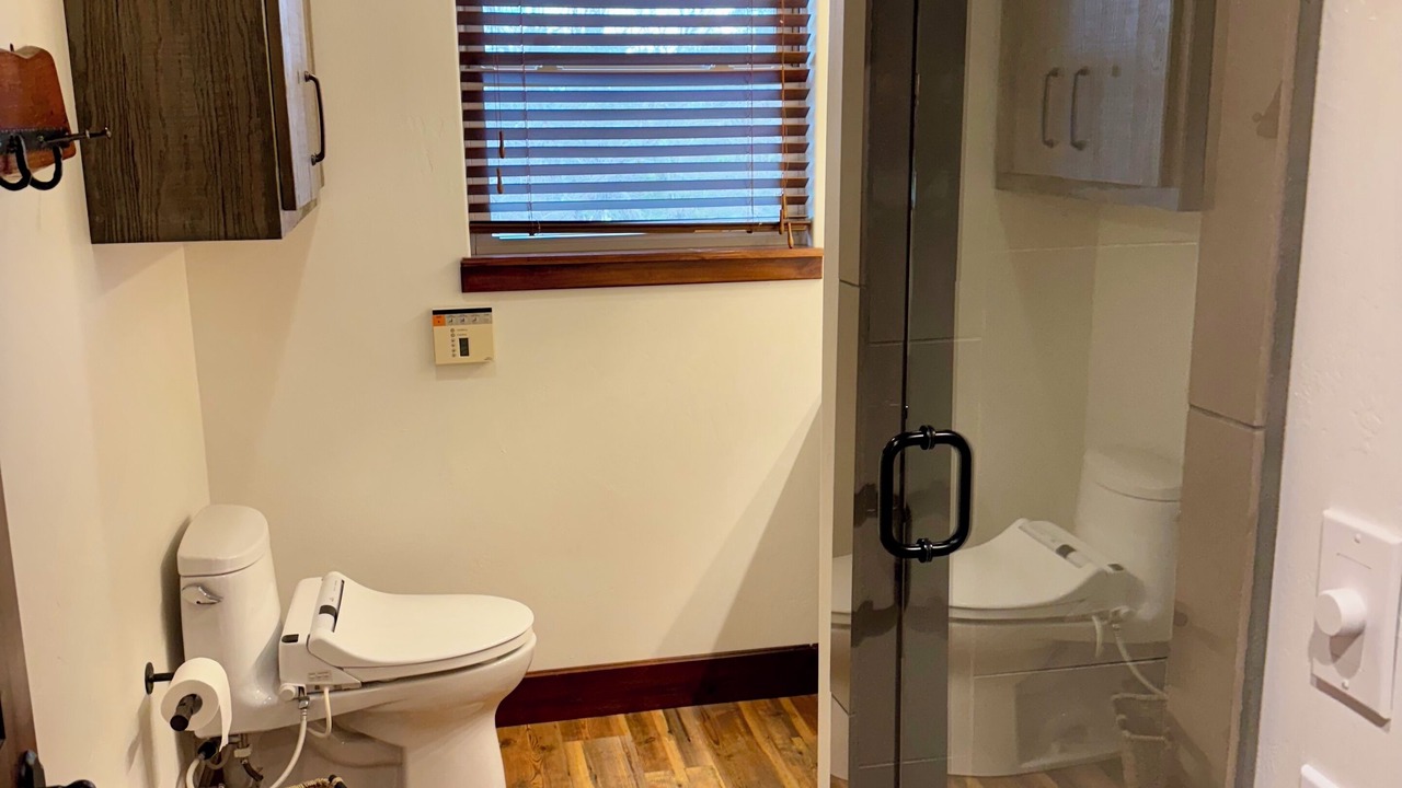 Photo of Bathroom in Center Point