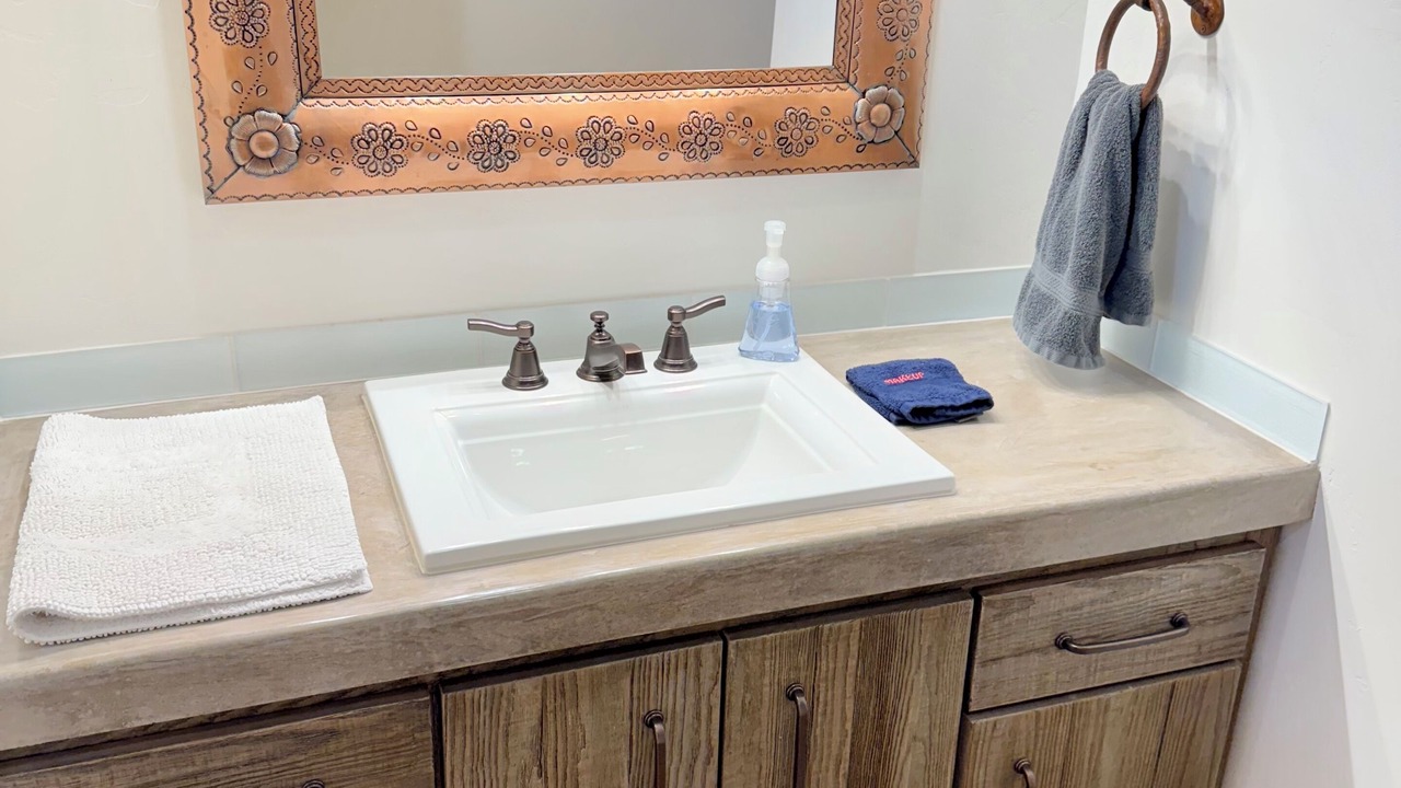 Photo of Bathroom in Center Point