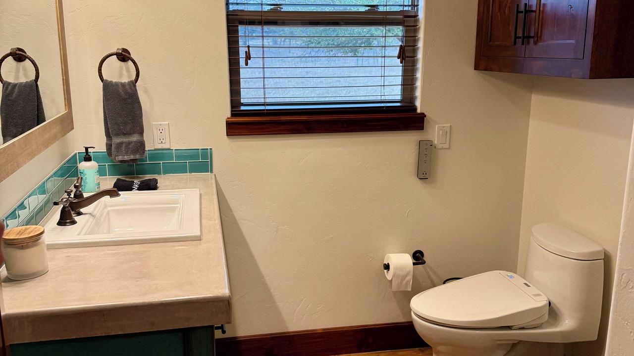 Photo of Bathroom in Center Point