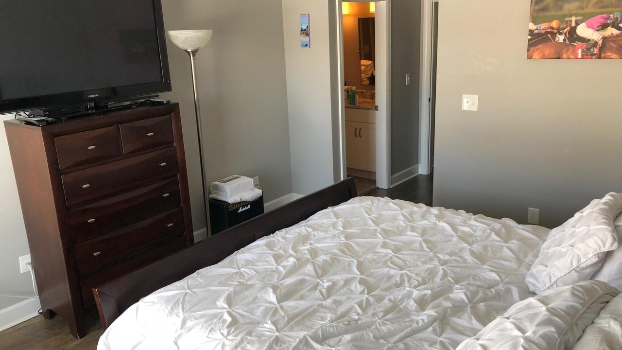 Photo of Bedroom in Downtown