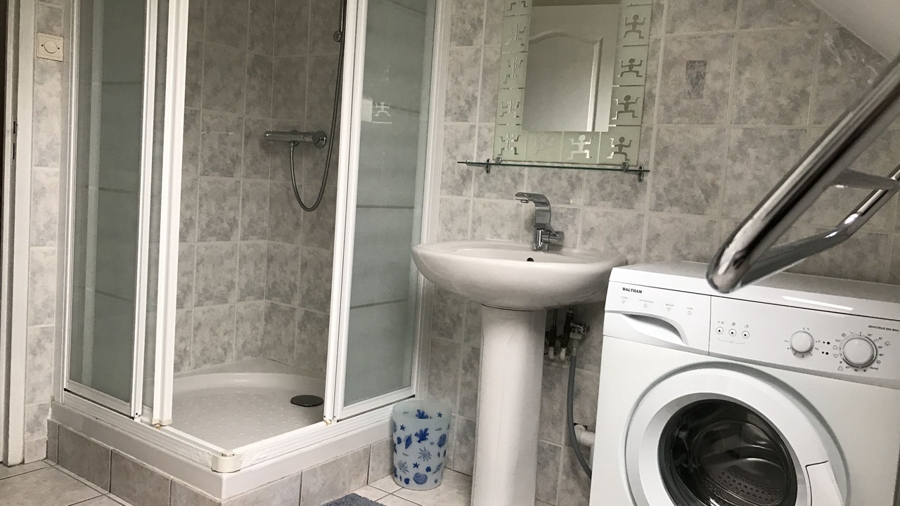 Photo of Bathroom in Saint-Martin-du-Fouilloux