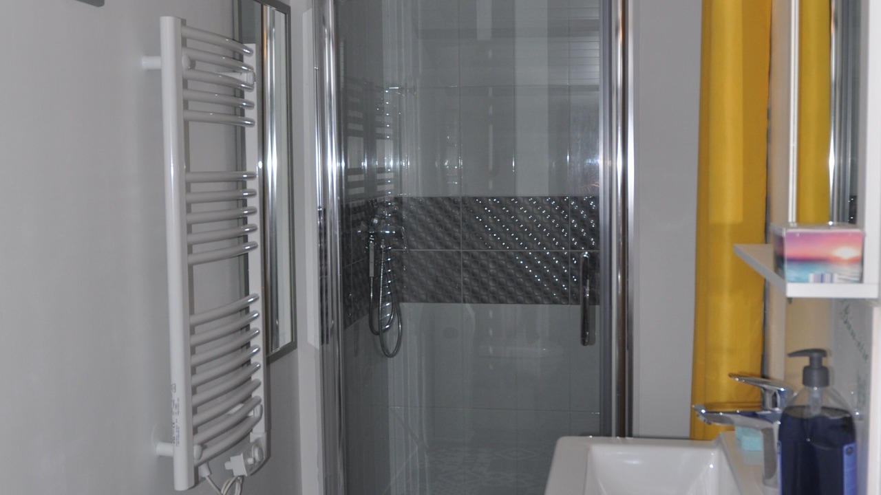 Photo of Bathroom in Dompierre-sur-Mer