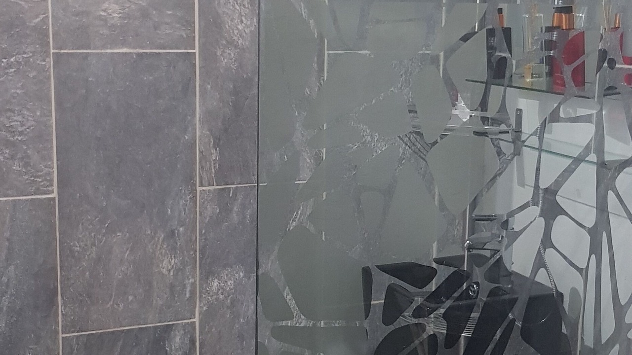 Photo of Bathroom in Connaux