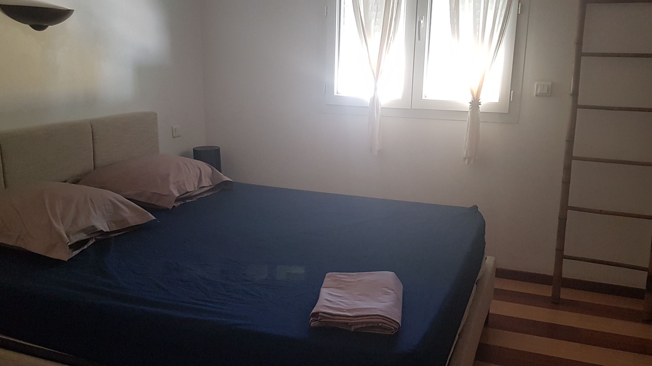 Photo of Bedroom in Connaux