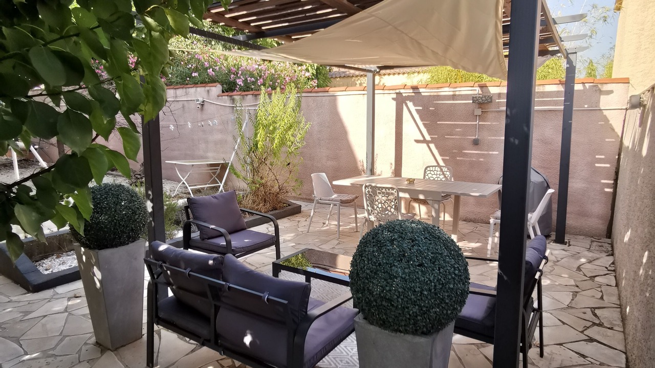 Photo of Outdoor in Bernis