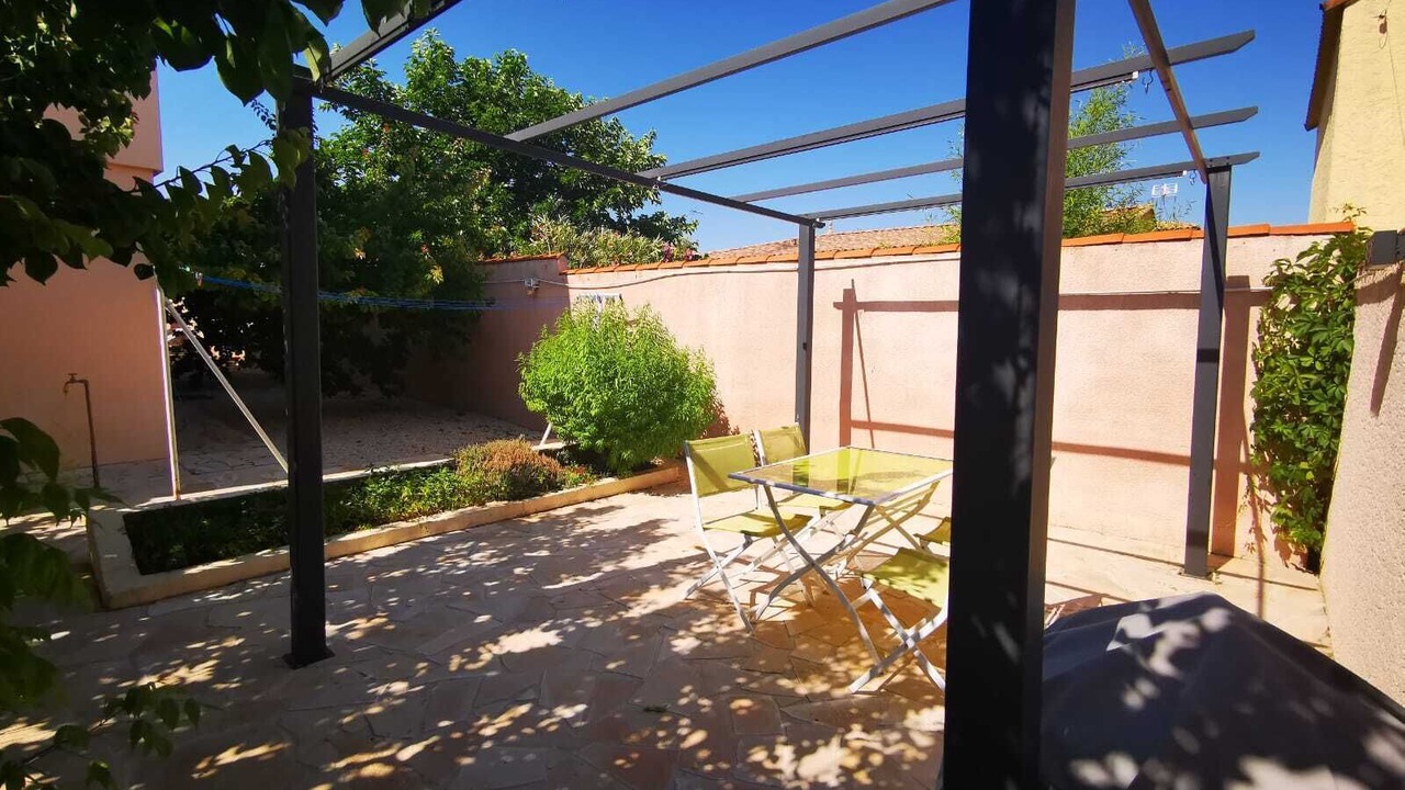 Photo of Outdoor in Bernis