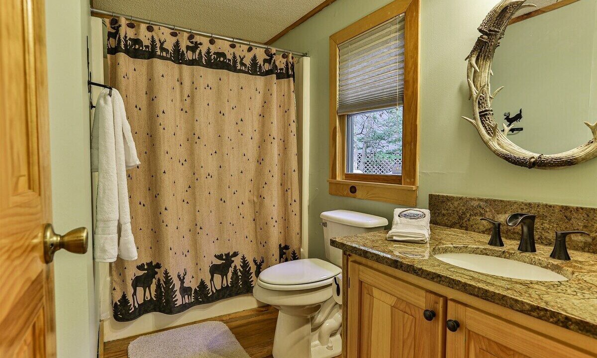 Photo of Bathroom in Rivers Edge