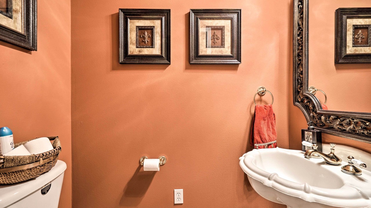 Photo of Bathroom in Waelder