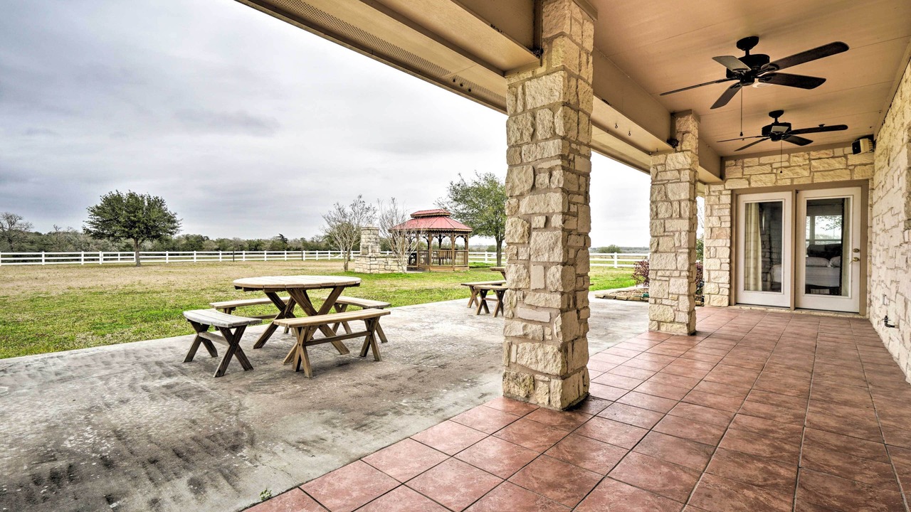 Photo of Outdoor in Waelder