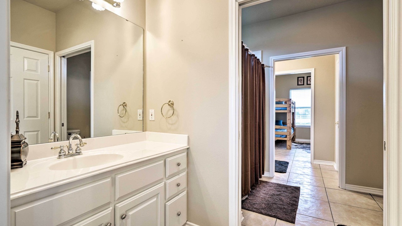 Photo of Bathroom in Waelder