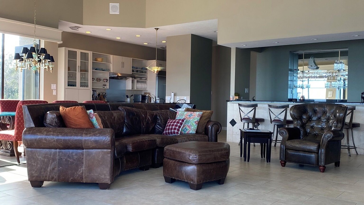 Photo of Bedroom in Clear Lake Shores