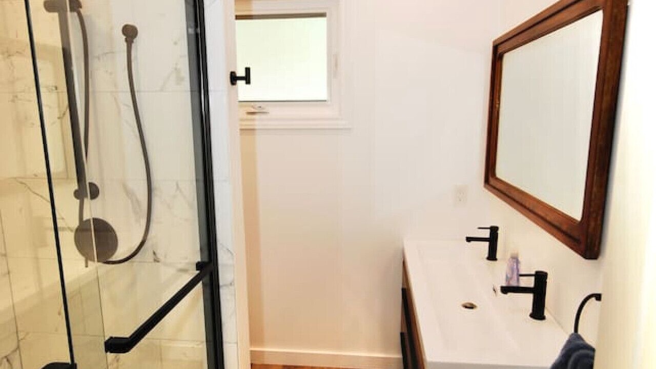 Photo of Bathroom in Georgian Bay