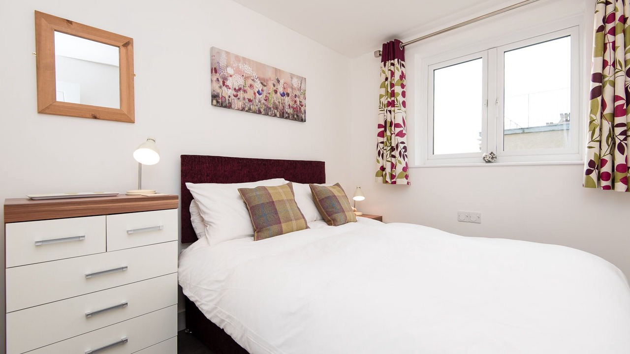 Photo of Bedroom in Millendreath