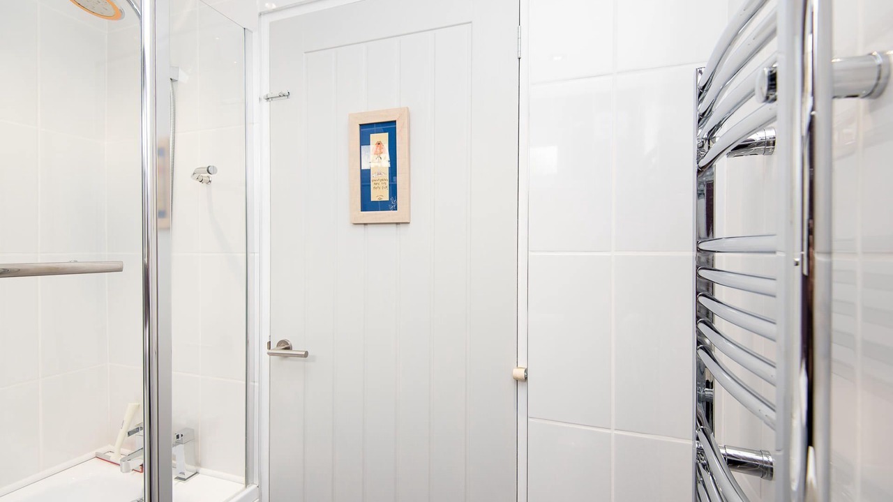 Photo of Bathroom in Millendreath