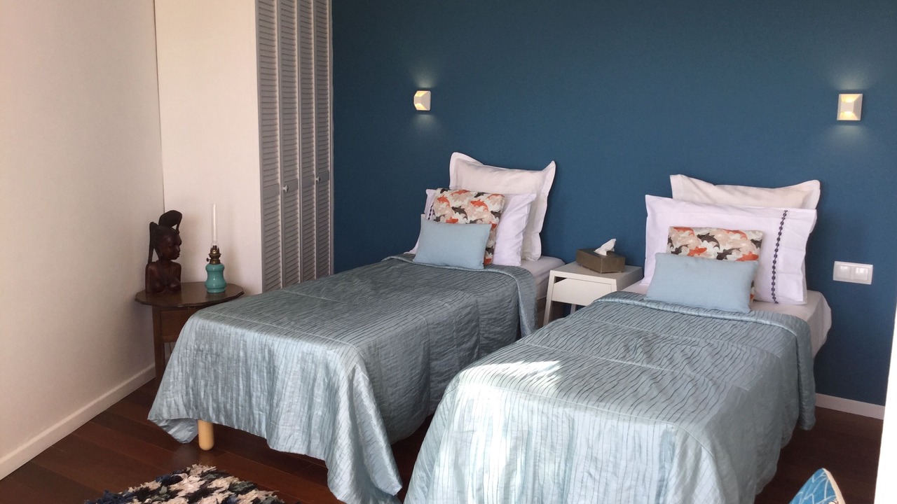 Photo of Bedroom in Roses Town Center