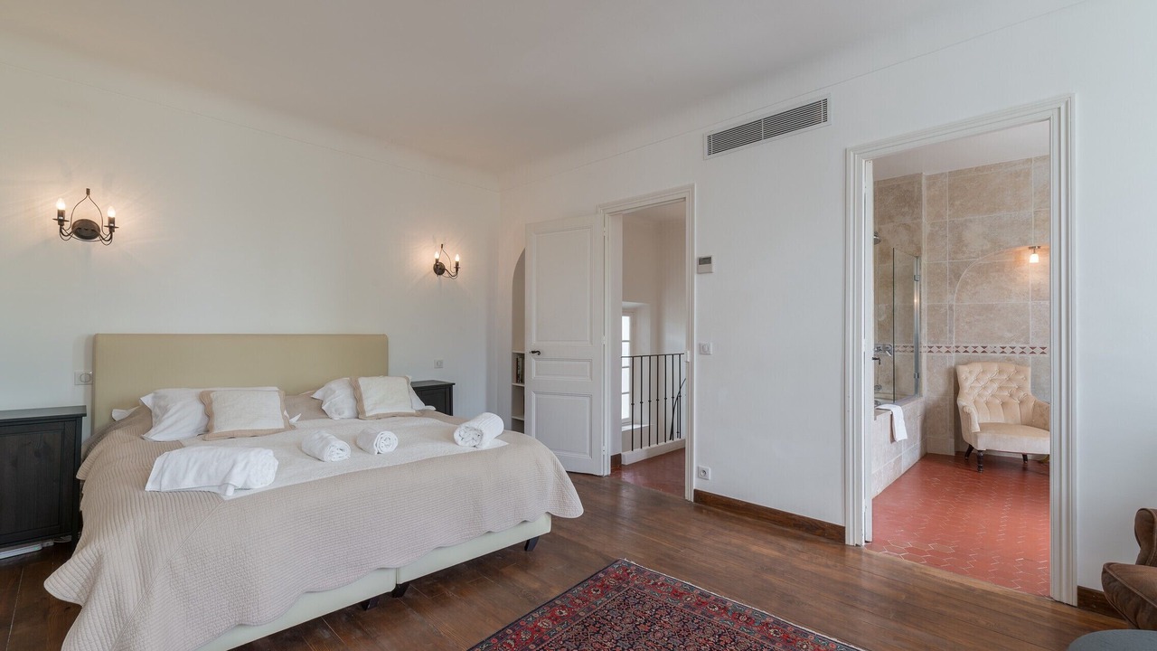Photo of Bedroom in Grasse