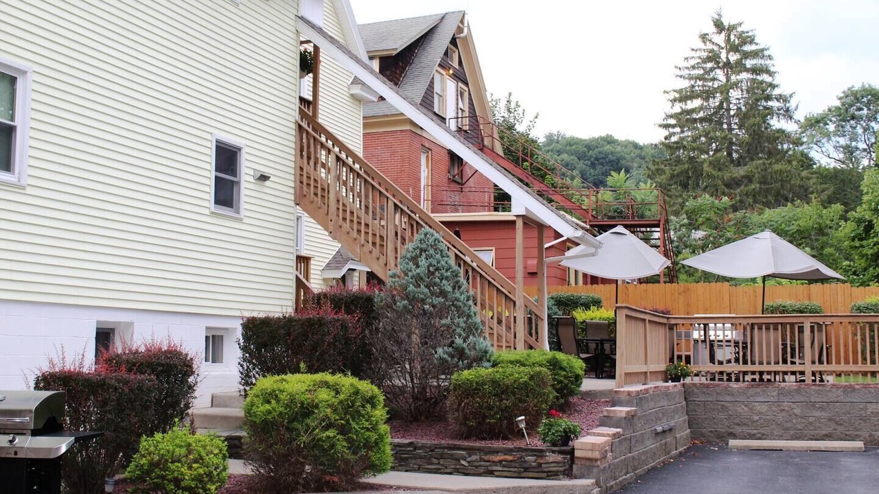 Photo of Others in Oneonta