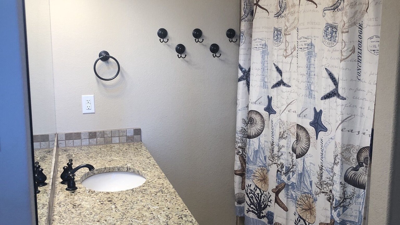 Photo of Bathroom in Spicewood