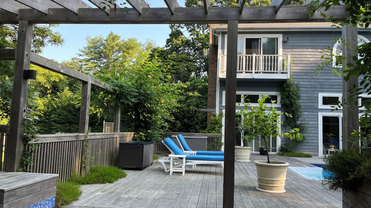 Photo of Patio Balcony in Bridgehampton