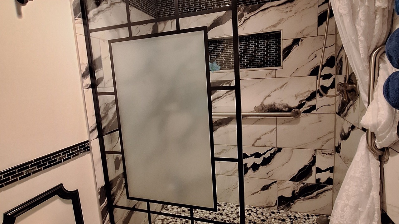 Photo of Bathroom in Hudson