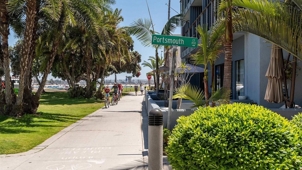 Photo of Others in Mission Beach