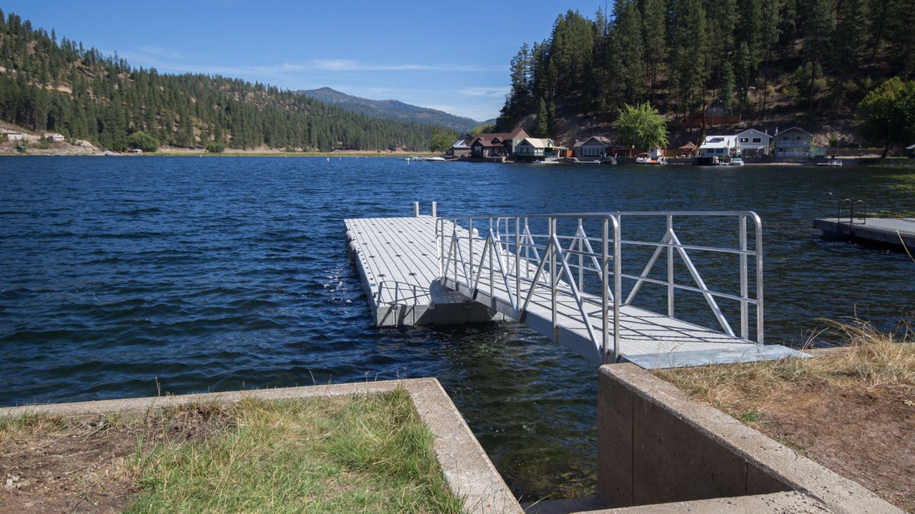 Photo of Others in Loon Lake