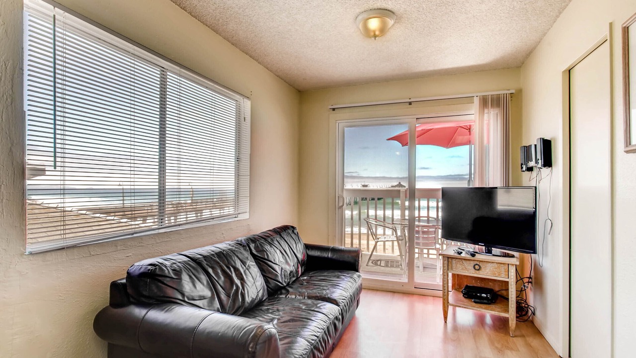 Photo of Livingroom in Imperial Beach