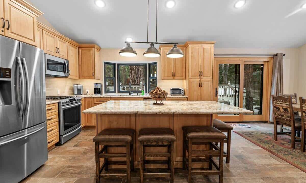 Photo of Others in Summit Estates