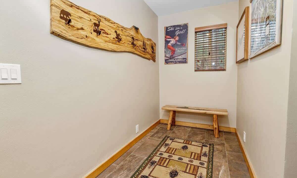 Photo of Bedroom in Summit Estates