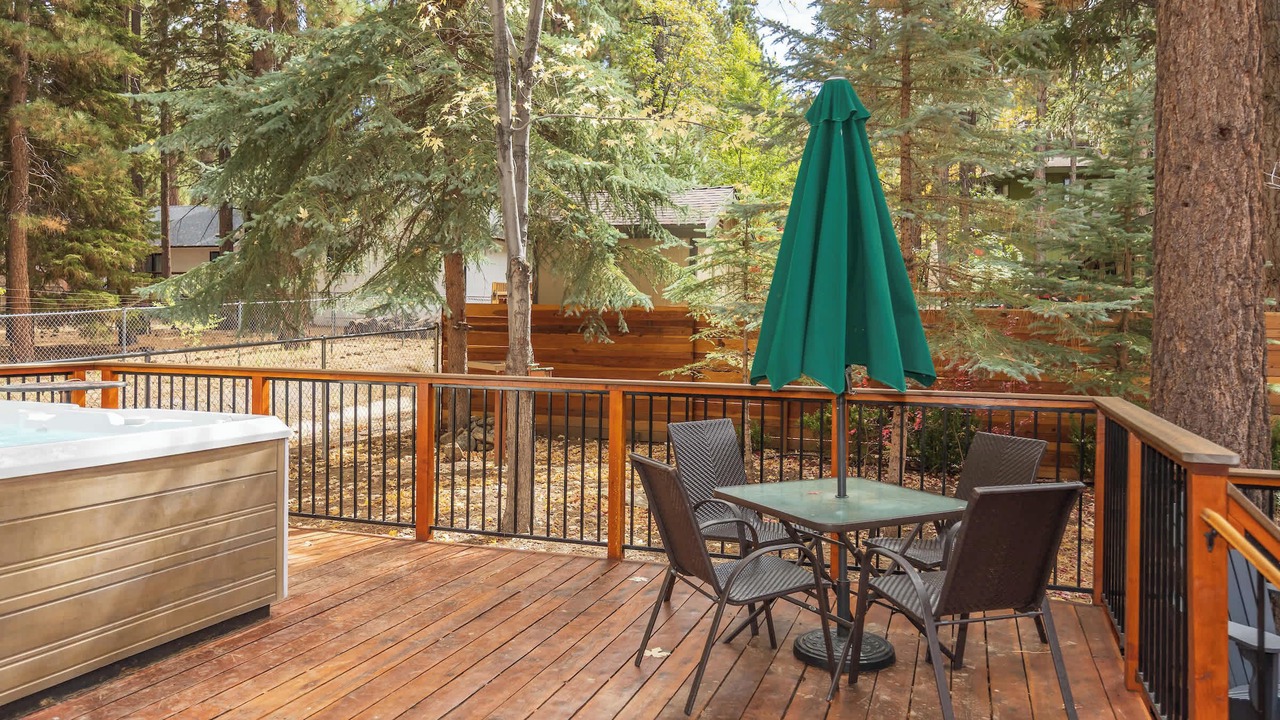 Photo of Outdoor in Summit Estates