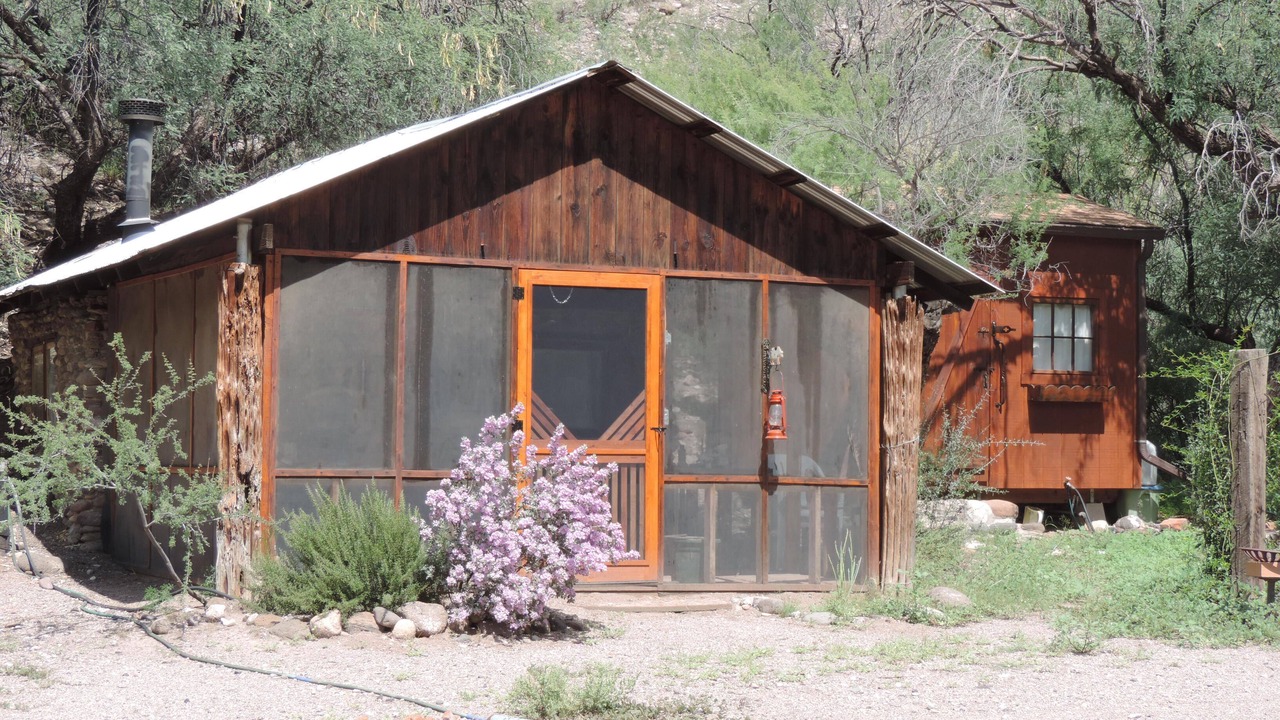 Photo of Others in Cascabel