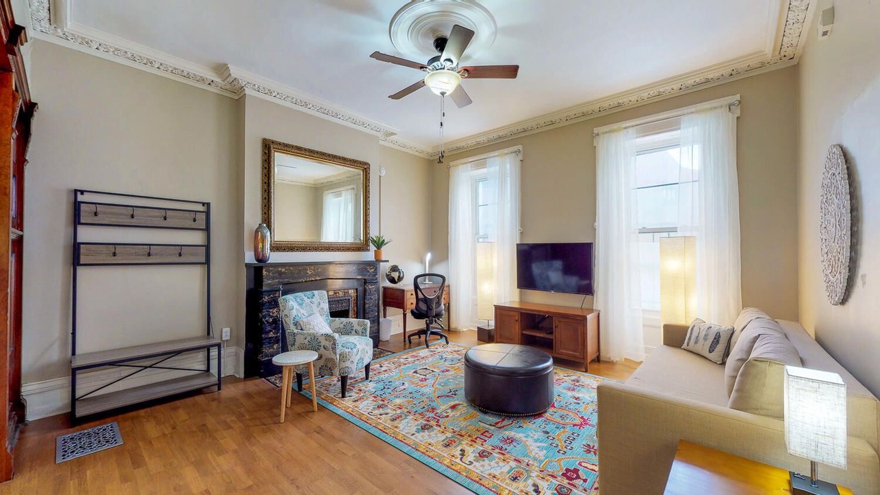 Photo of Livingroom in Troy