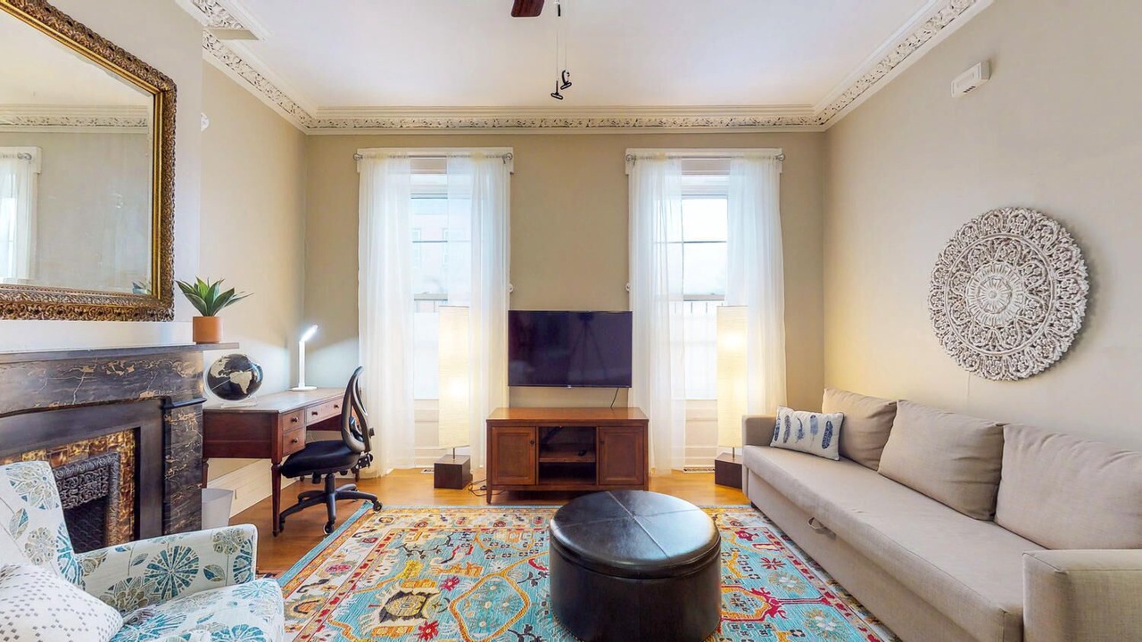 Photo of Livingroom in Troy