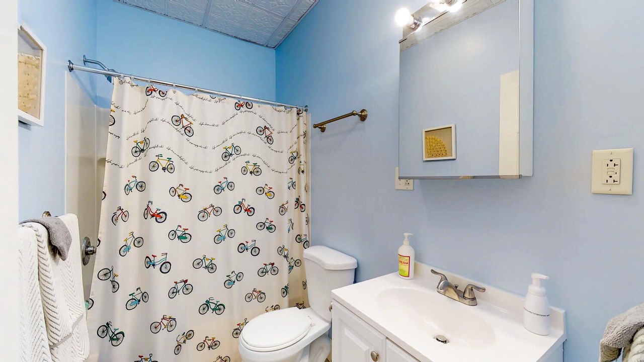 Photo of Bathroom in Troy