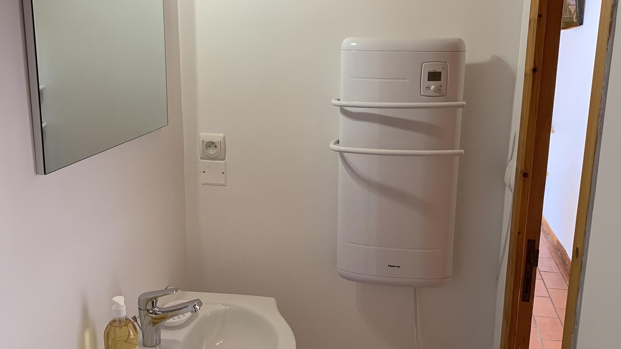 Photo of Bathroom in Esterre