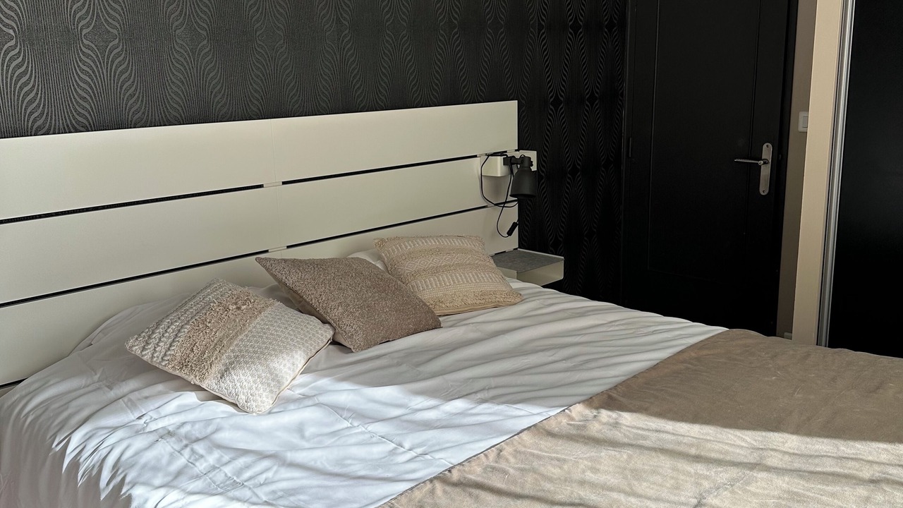 Photo of Bedroom in Saint-Erblon