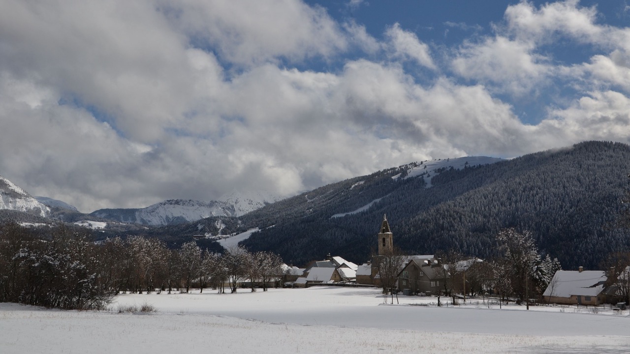 Photo of Others in Seyne