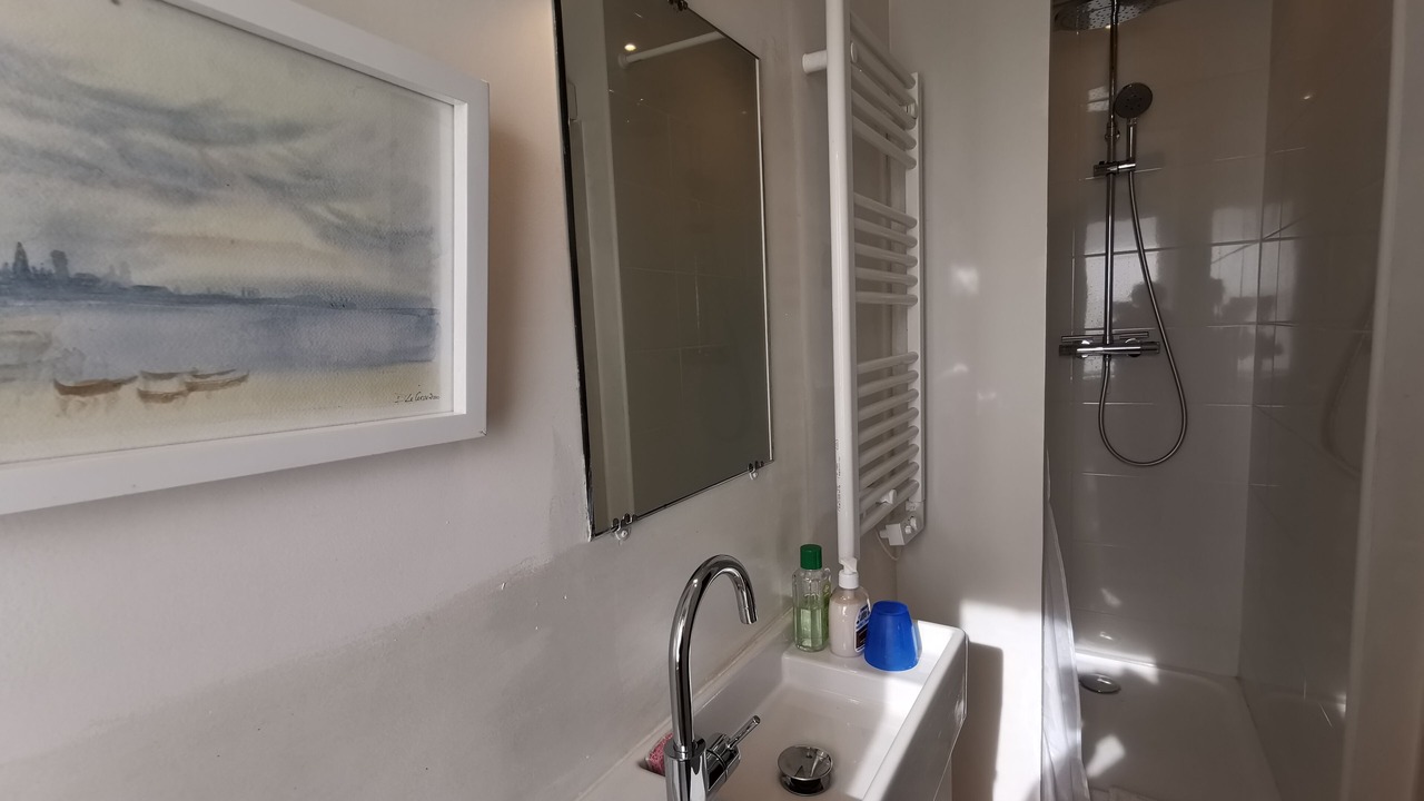 Photo of Bathroom in Hermanville-sur-Mer